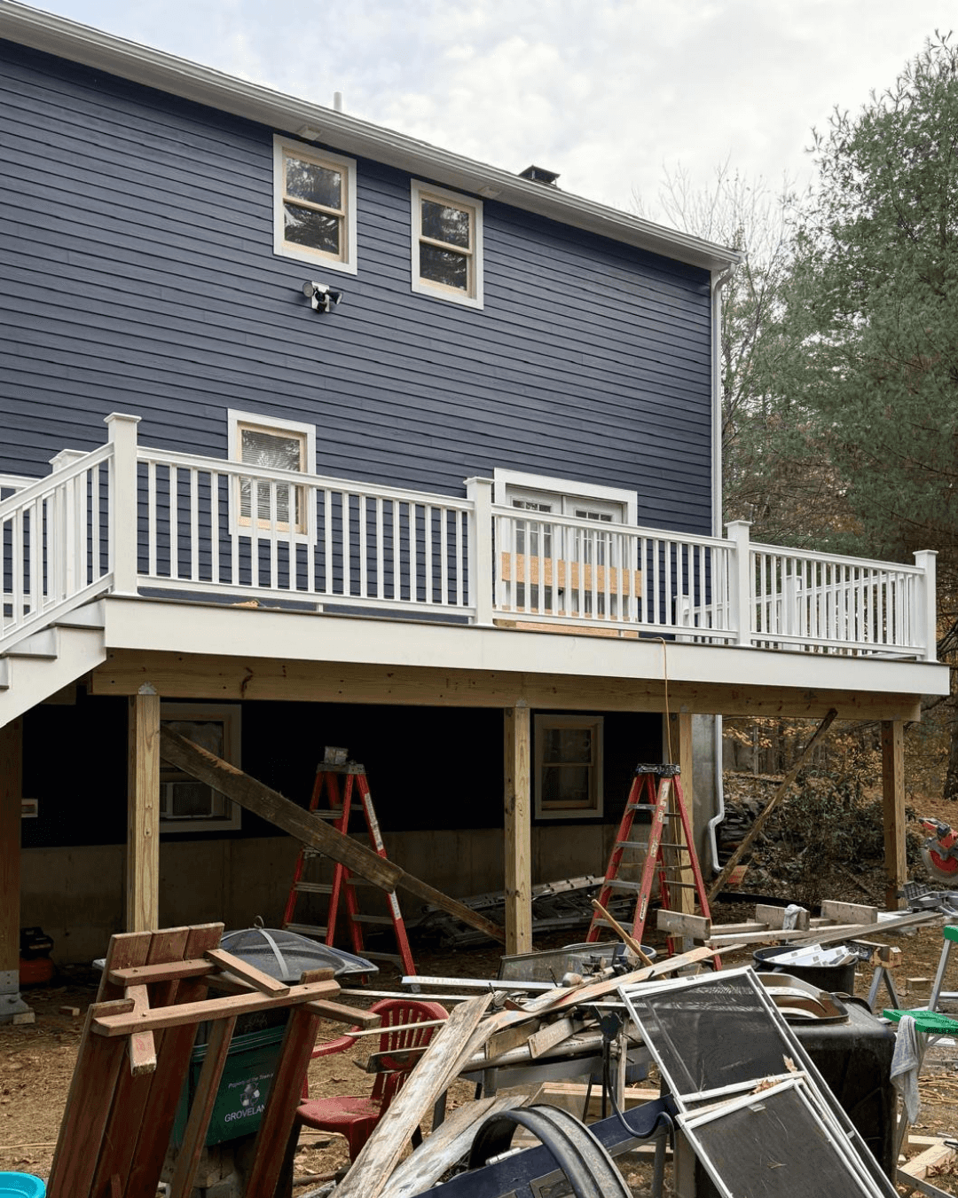 Deck & Siding Remodel – Massachusetts